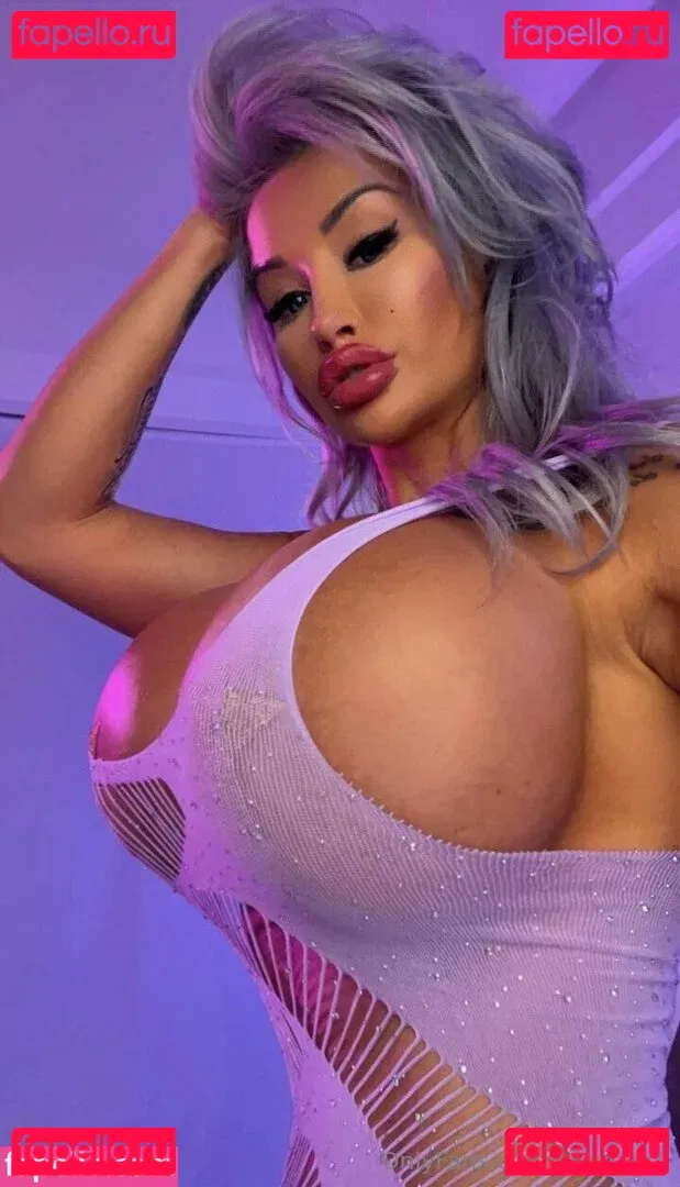 lorenavip Onlyfans Photo Gallery 