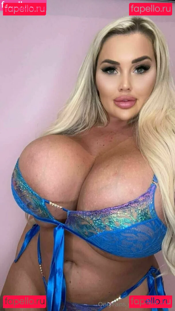 lorenavip Onlyfans Photo Gallery 