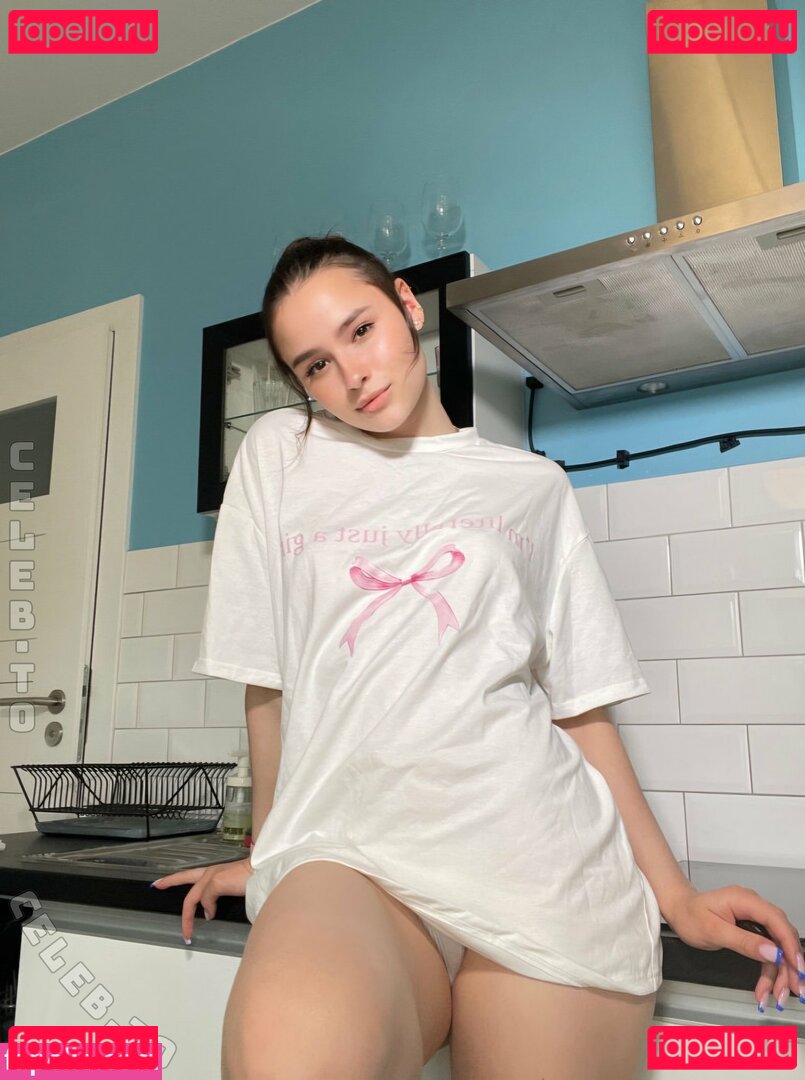 julia_kiss Nude Onlyfans Photo 5