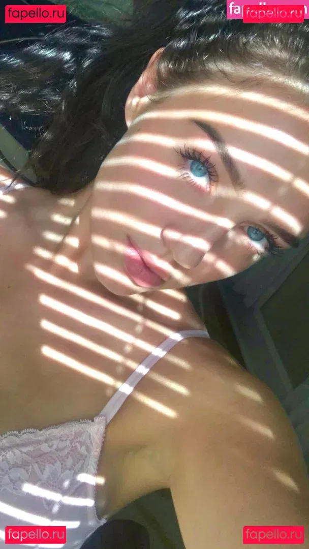 Cassie Camellia Onlyfans Photo Gallery 