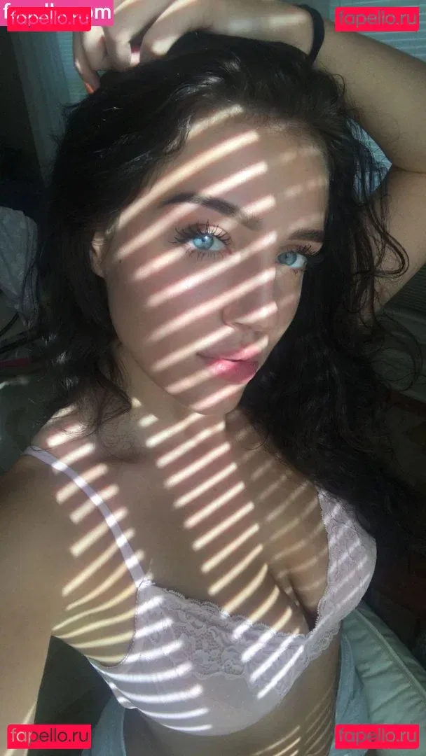 Cassie Camellia Onlyfans Photo Gallery 