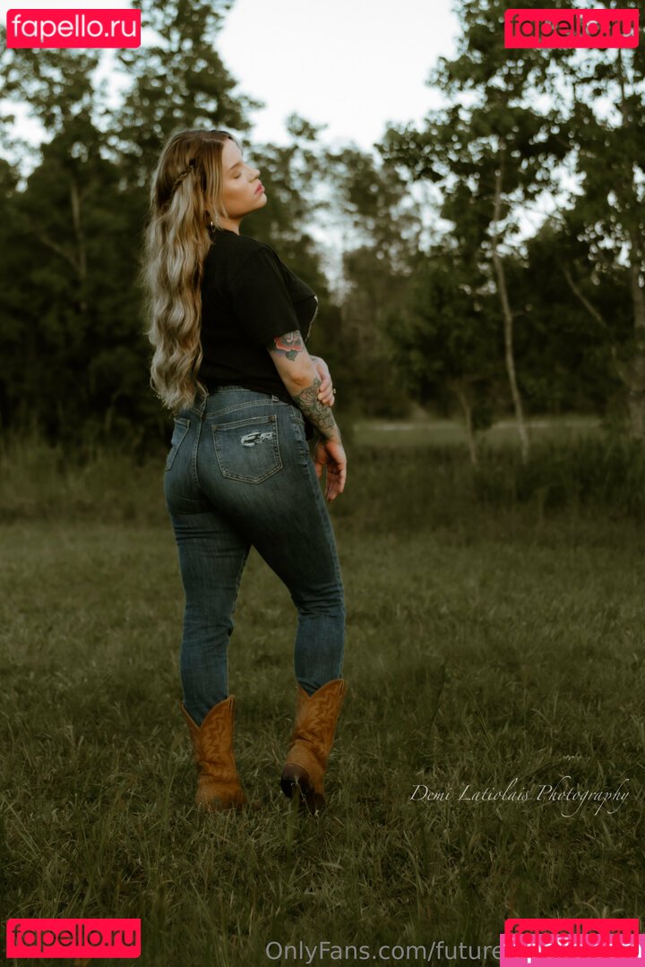 futurexwifetheory Nude Onlyfans Photo 40