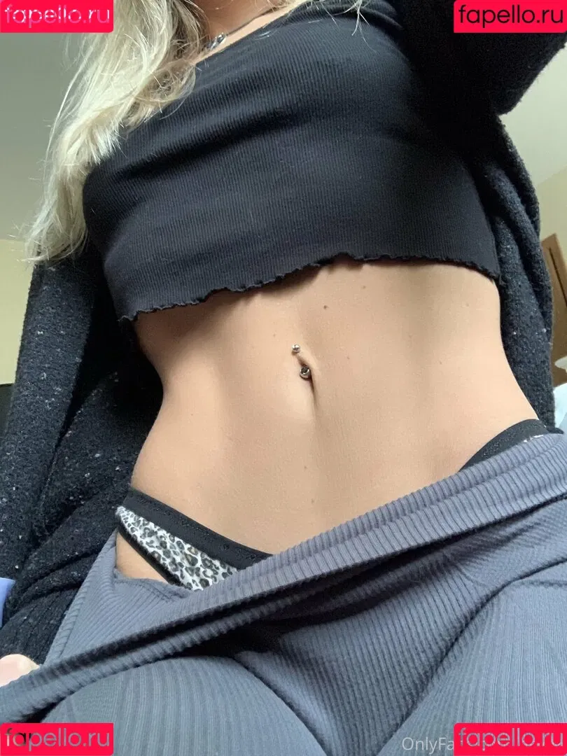 qewdi Onlyfans Photo Gallery 