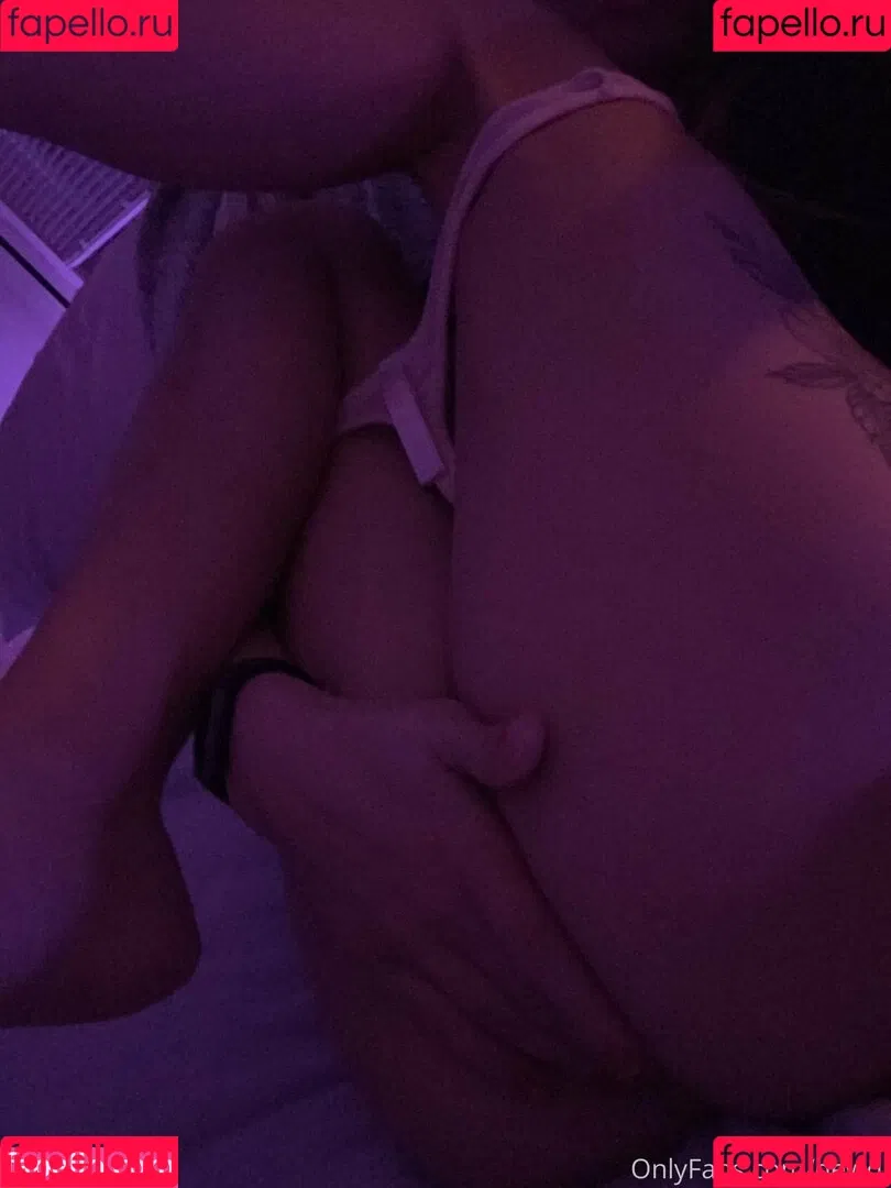 qewdi Onlyfans Photo Gallery 