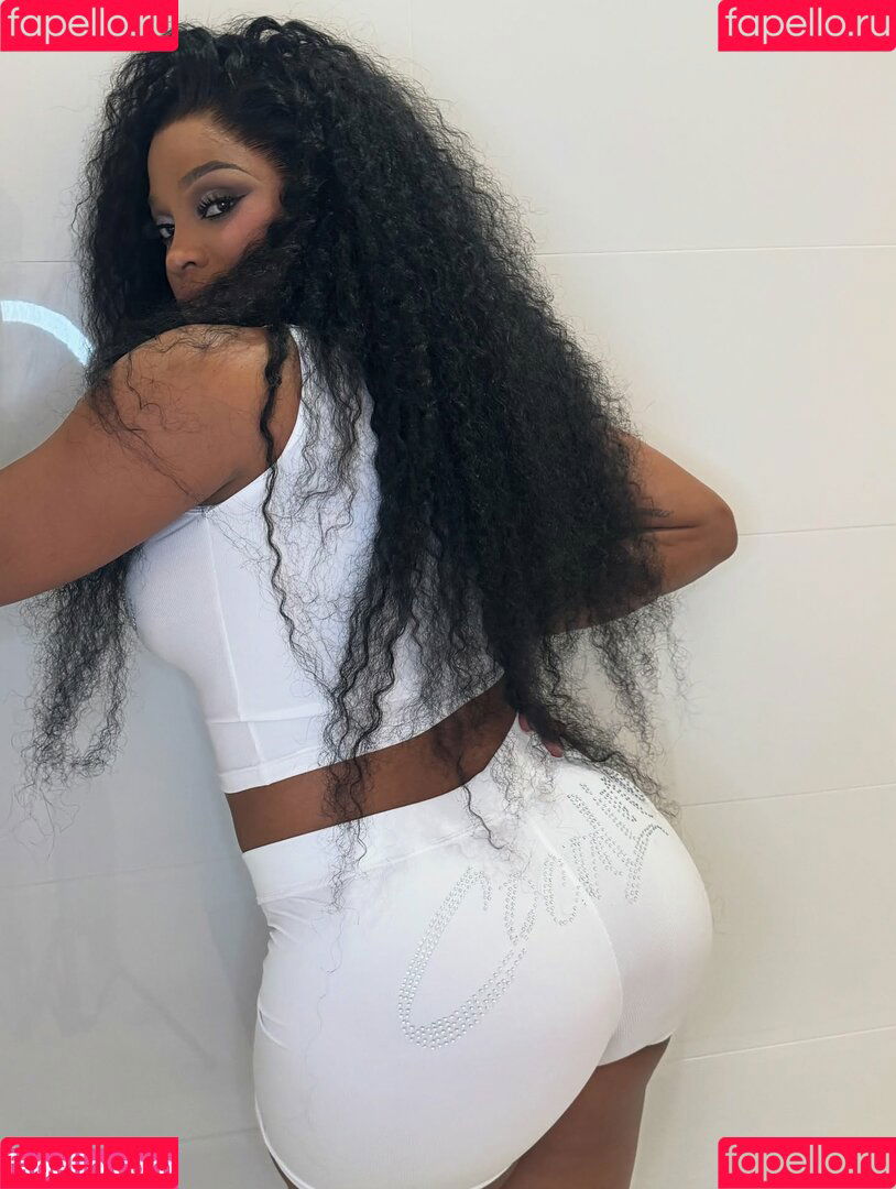 qewdi Onlyfans Photo Gallery 