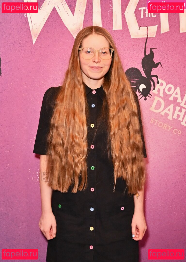 J Jessie Cave Nude Onlyfans Photo 8