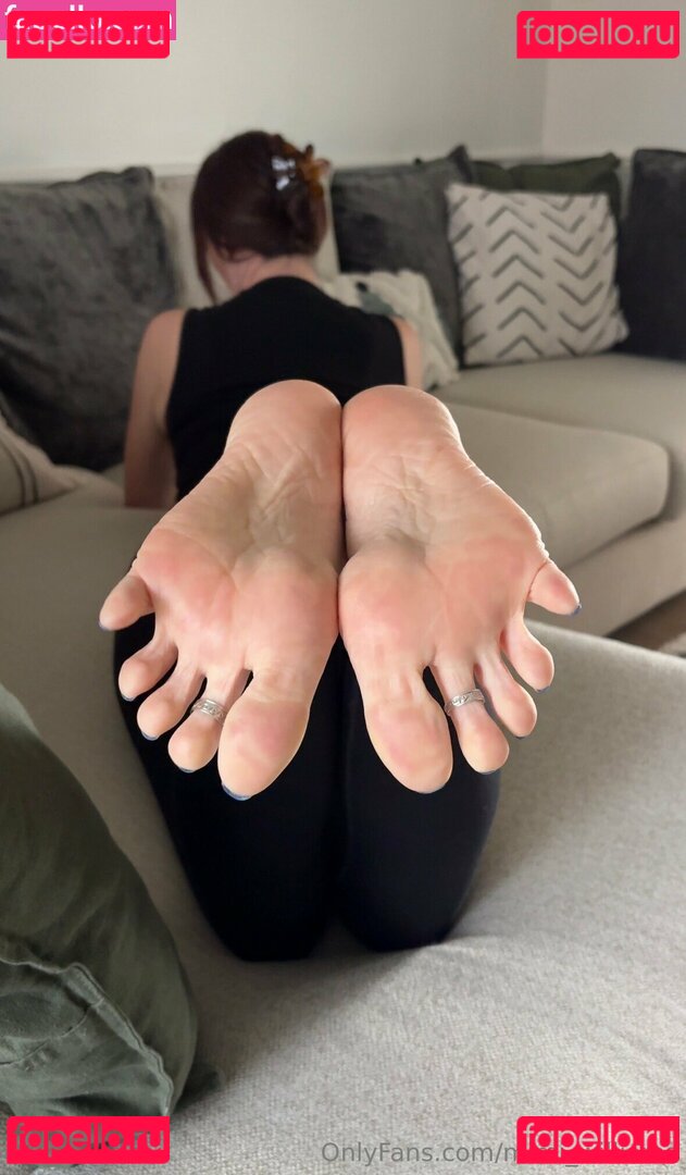Mimisfeet1 Nude Onlyfans Photo 16
