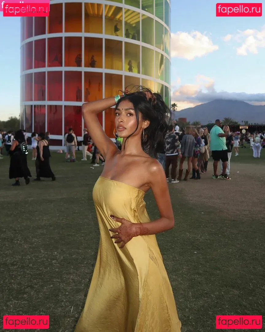 Kaaviya Sambasivam Onlyfans Photo Gallery 