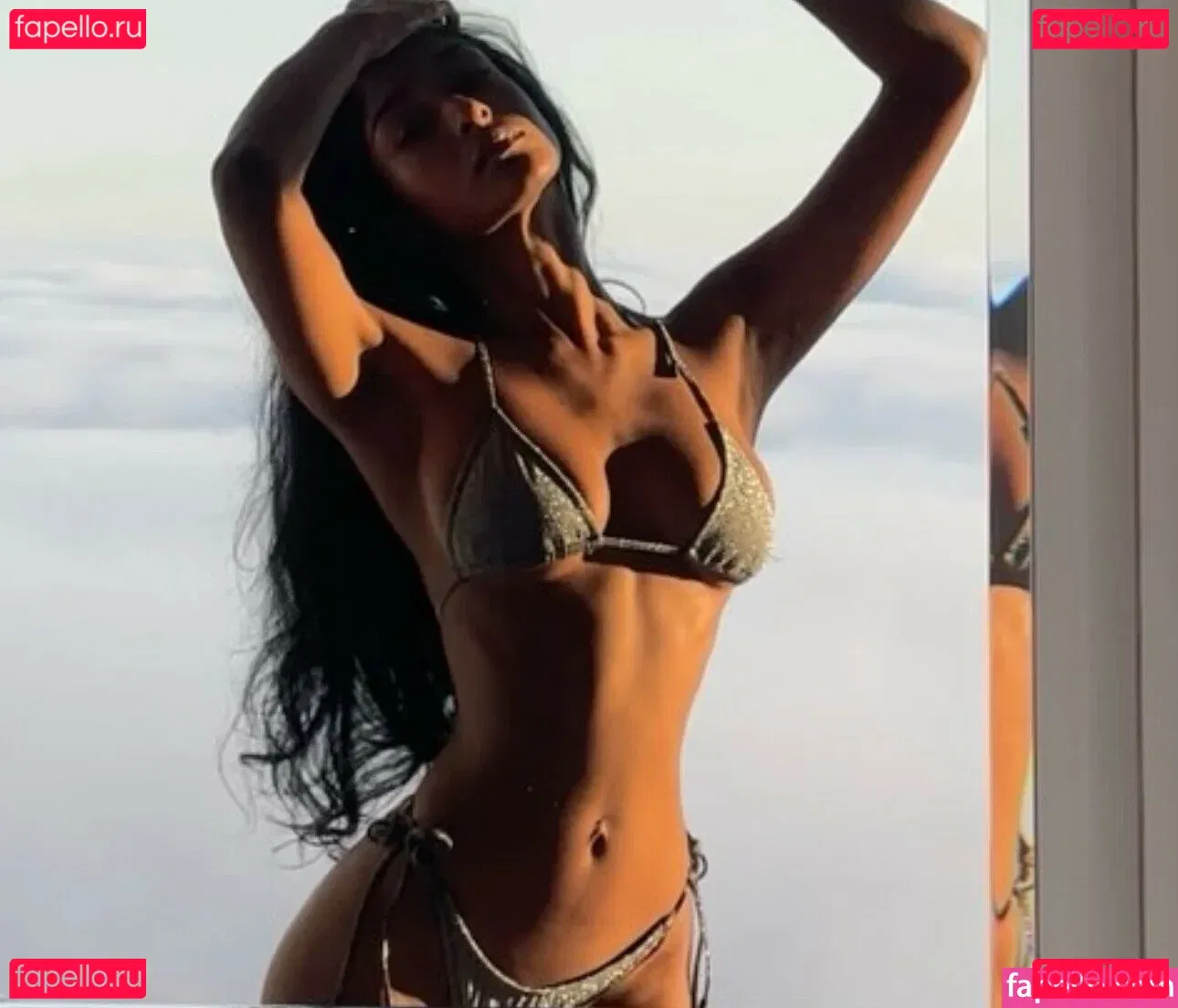 Kaaviya Sambasivam Onlyfans Photo Gallery 