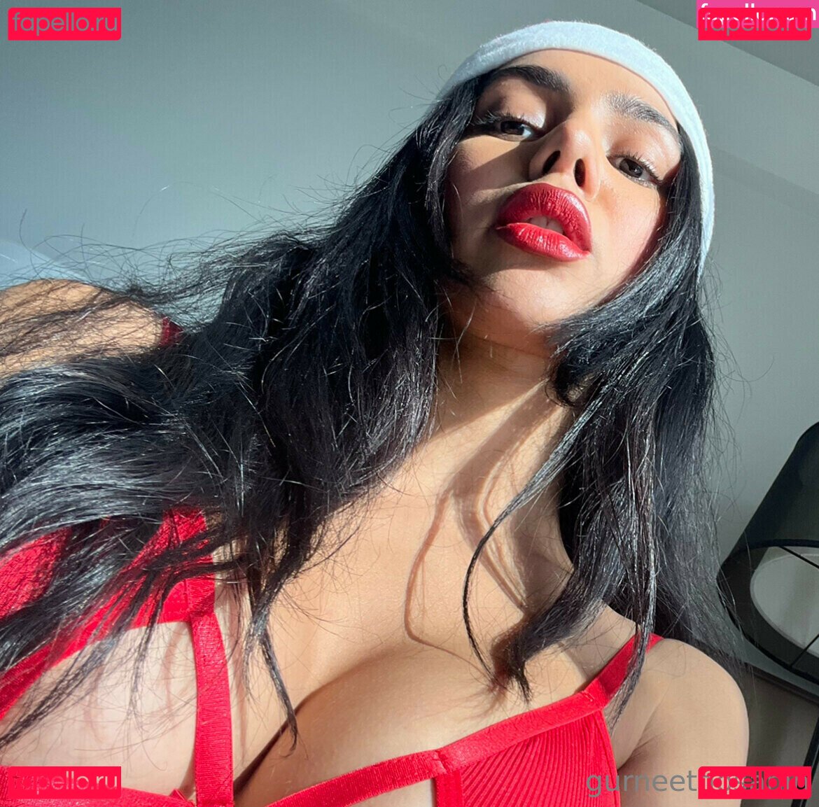 Gurneet Dosanjh Nude Onlyfans Photo 41