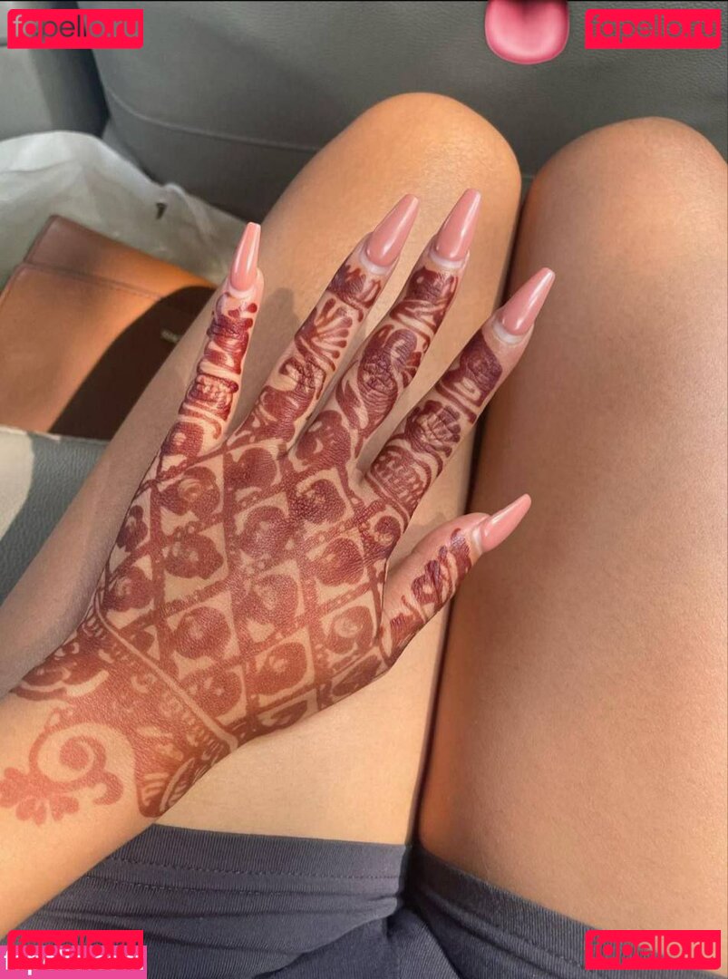 Gurneet Dosanjh Nude Onlyfans Photo 31