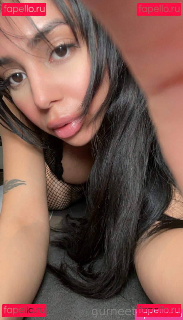 Gurneet Dosanjh Nude Onlyfans Photo 28