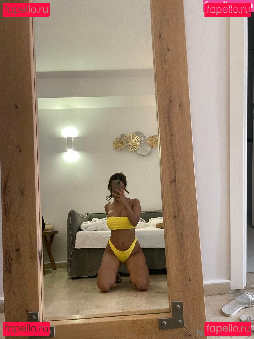 Gurneet Dosanjh Nude Onlyfans Photo 19