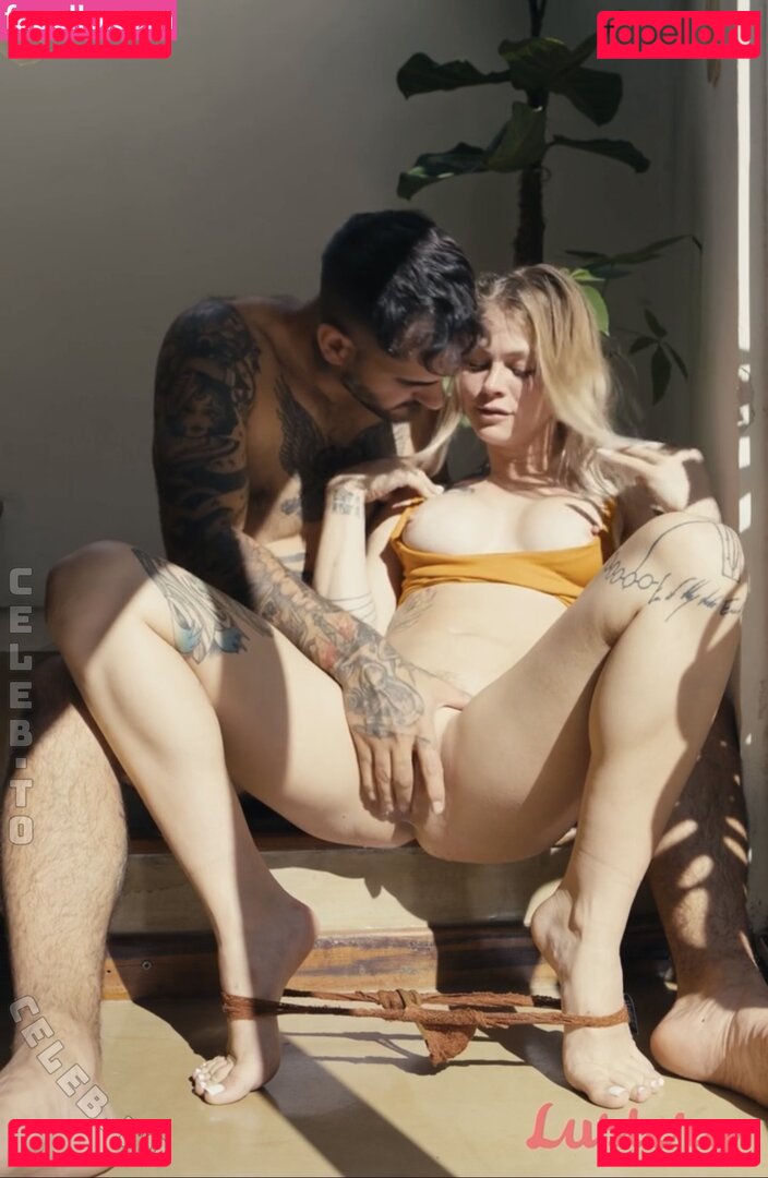 SammNextDoor Nude Onlyfans Photo 7