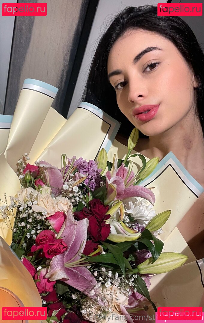 Steffany Garcia Nude Onlyfans Photo 37