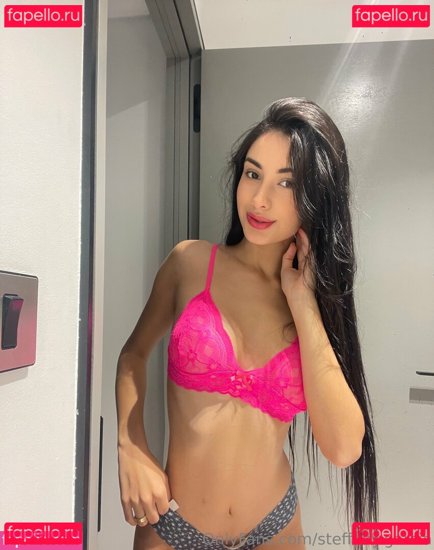 Steffany Garcia Nude Onlyfans Photo 28