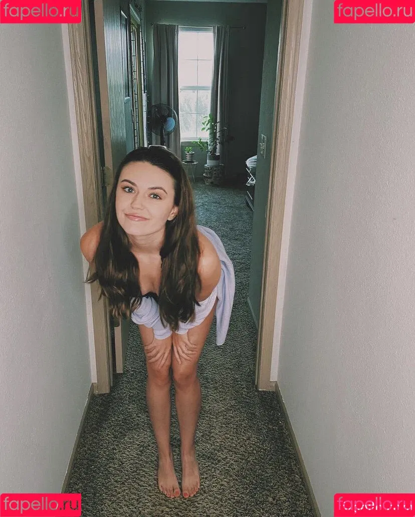 girloncinema Onlyfans Photo Gallery 