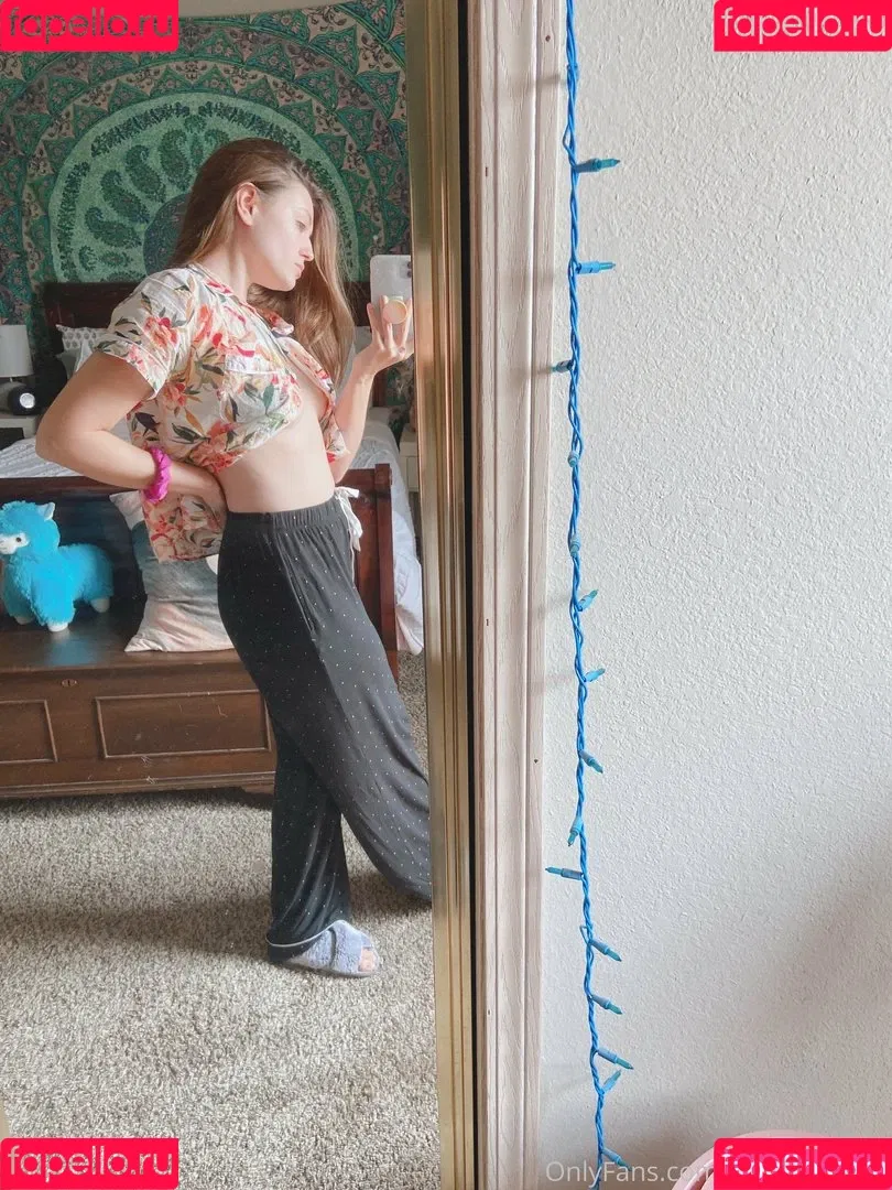 girloncinema Onlyfans Photo Gallery 
