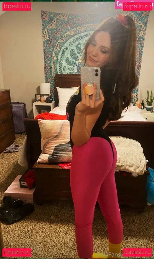 girloncinema Onlyfans Photo Gallery 