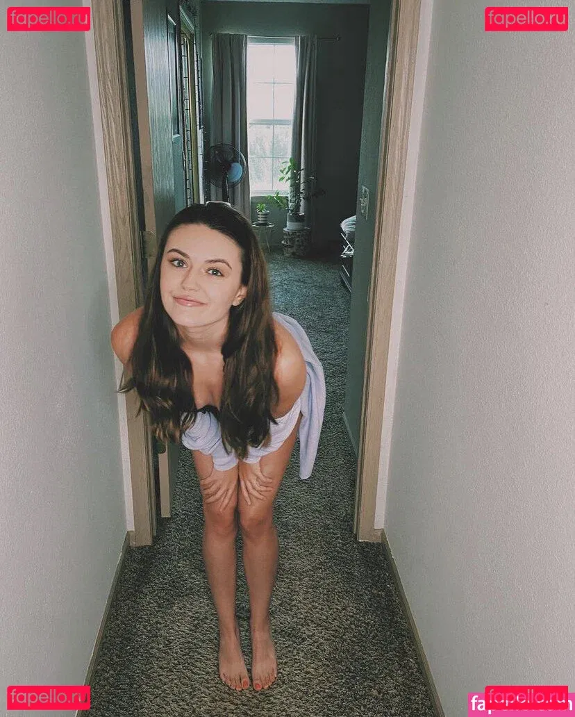 girloncinema Onlyfans Photo Gallery 