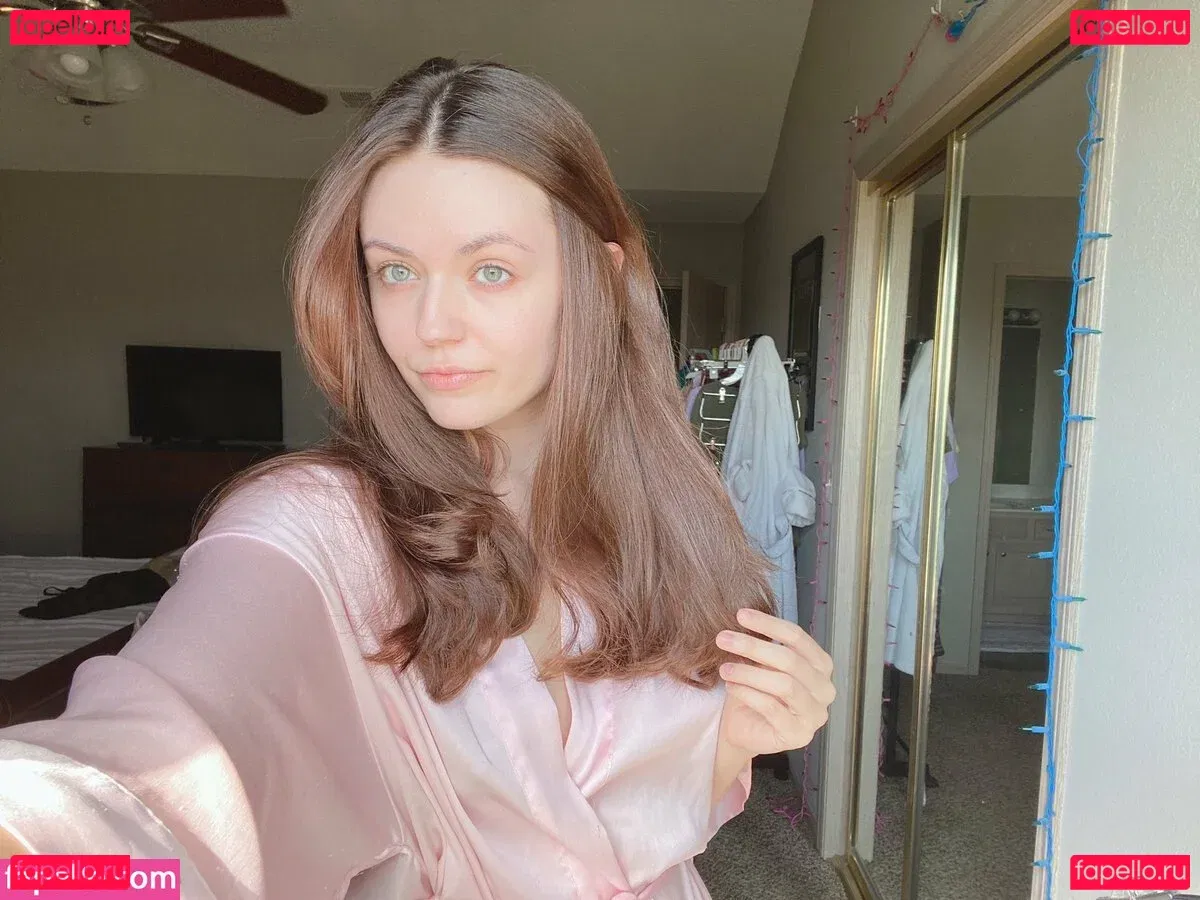 girloncinema Onlyfans Photo Gallery 