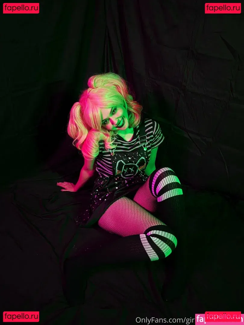 girloncinema Onlyfans Photo Gallery 