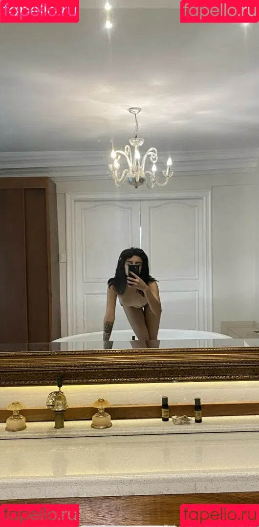 Mars Aguirre Onlyfans Photo Gallery 