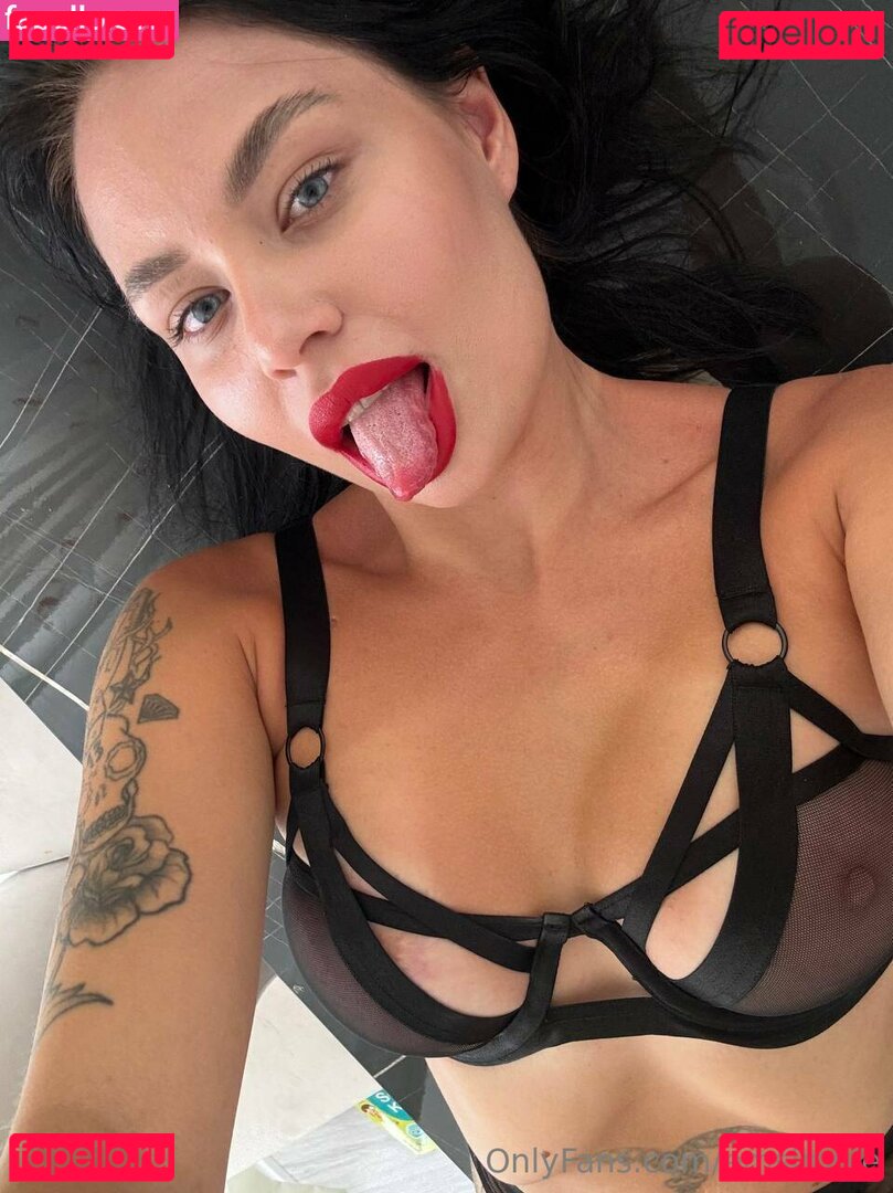 emsimple Nude Onlyfans Photo 24