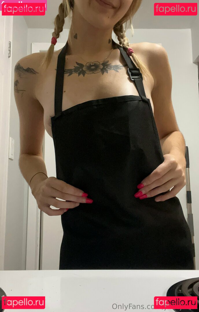 junejuliet Nude Onlyfans Photo 12