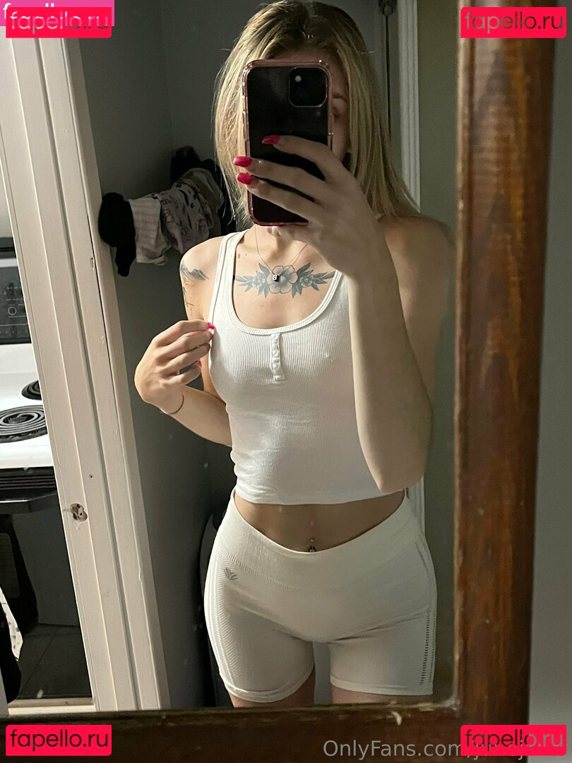 junejuliet Nude Onlyfans Photo 10