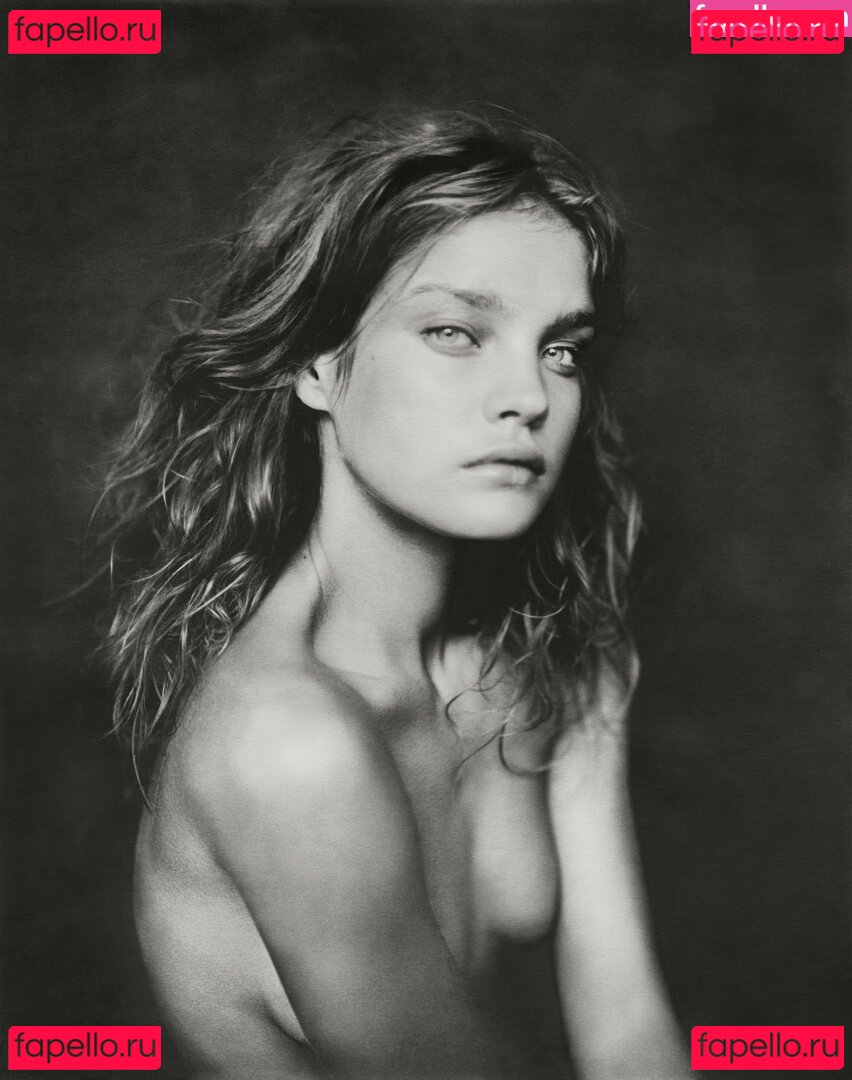 Natalia Paris Nude Onlyfans Photo 24