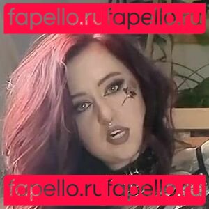 Red Raven Nude Onlyfans Photo 47