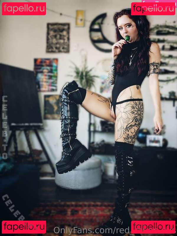 Red Raven Nude Onlyfans Photo 7