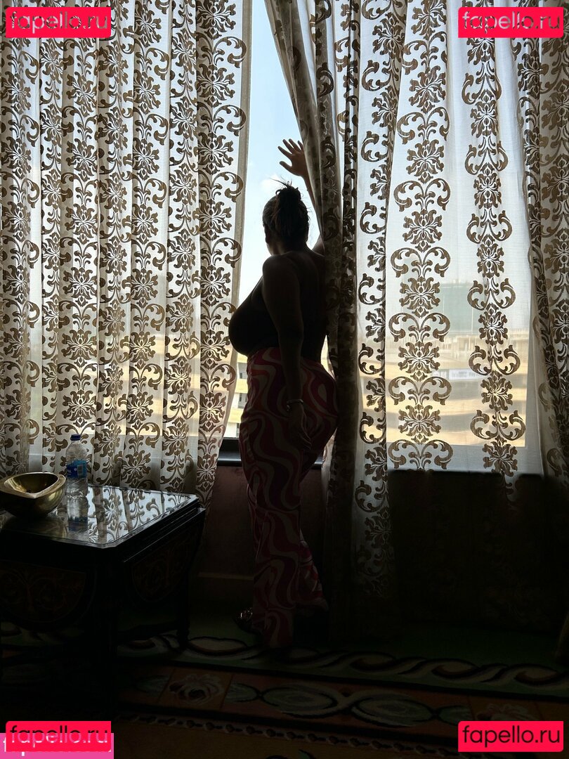 Charu Sharma Nude Onlyfans Photo 30