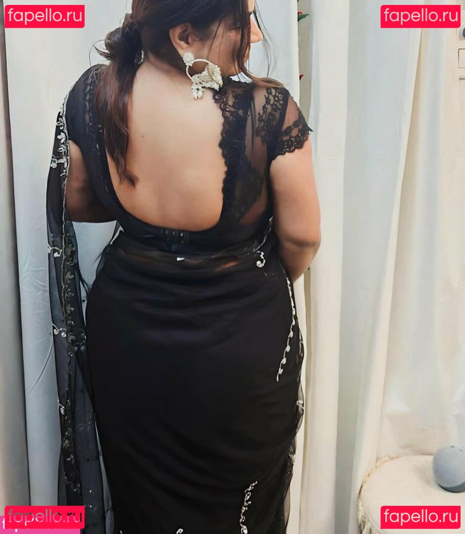 Charu Sharma Nude Onlyfans Photo 29