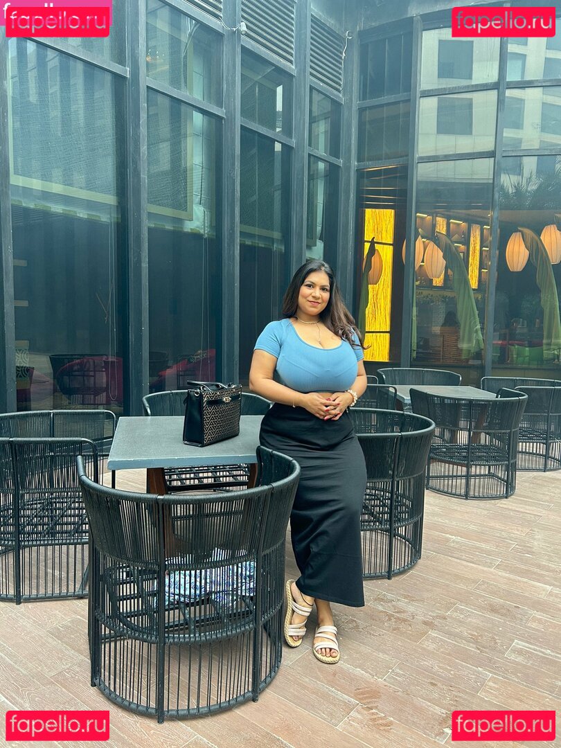 Charu Sharma Nude Onlyfans Photo 12
