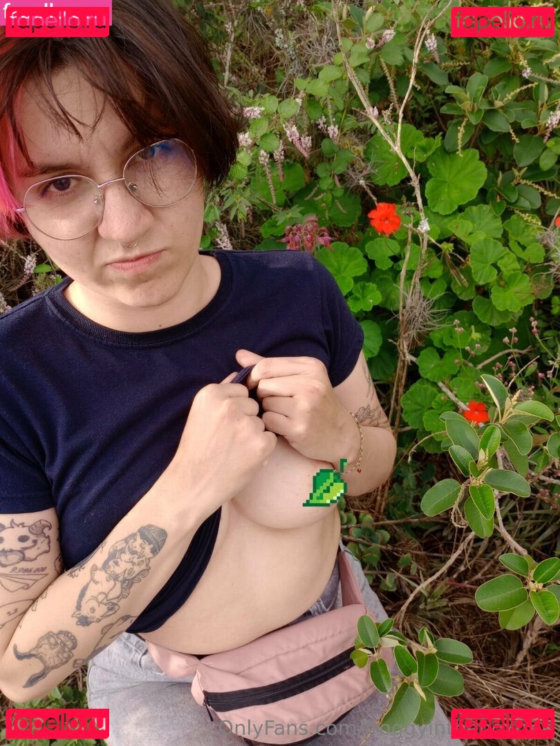 froggyintheboxfree Nude Onlyfans Photo 23