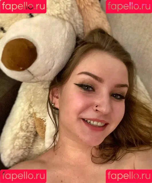 Stormy Fox Onlyfans Photo Gallery 