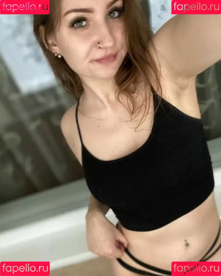Stormy Fox Onlyfans Photo Gallery 
