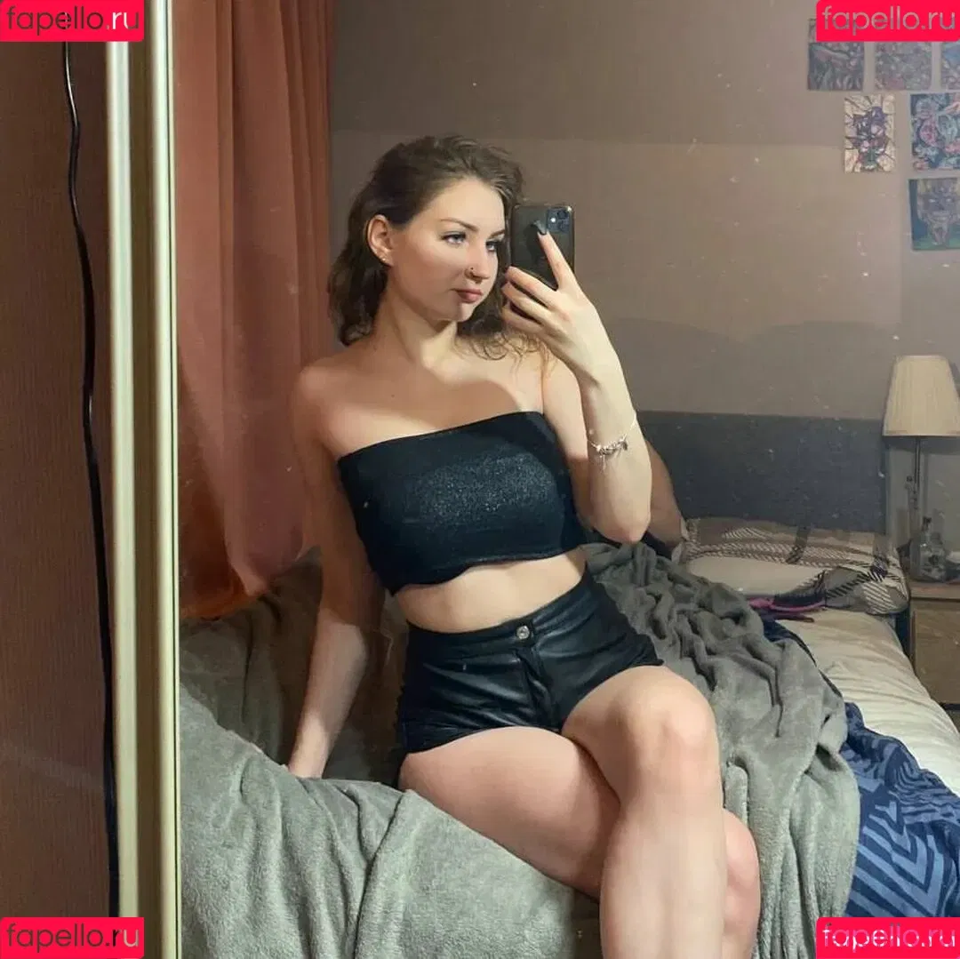 Stormy Fox Onlyfans Photo Gallery 