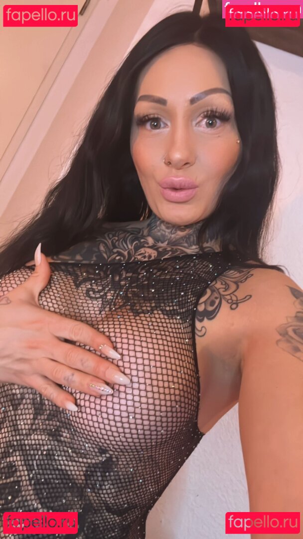 Mia Roux Nude Onlyfans Photo 35
