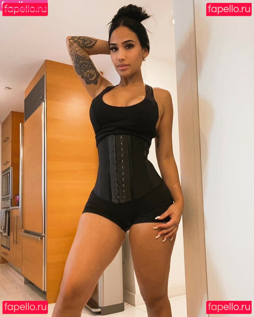 Lia Pocah91 Nude Onlyfans Photo 3