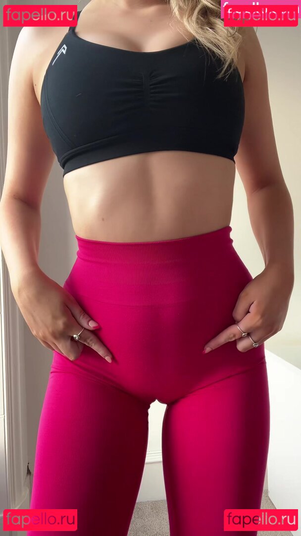Holly Rivers Nude Onlyfans Photo 36
