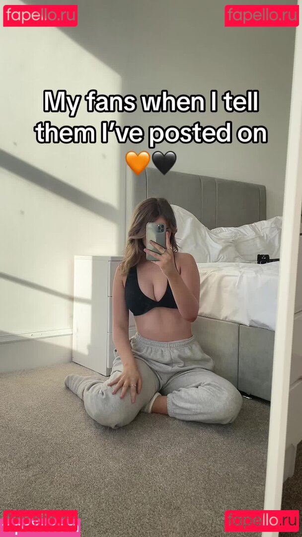 Holly Rivers Nude Onlyfans Photo 30
