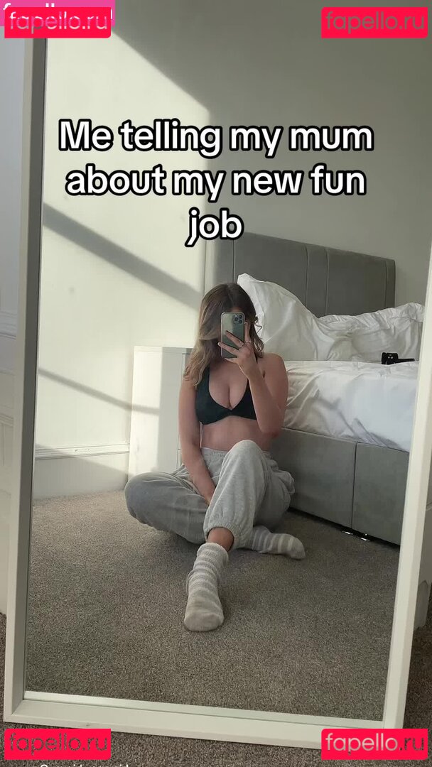Holly Rivers Nude Onlyfans Photo 23