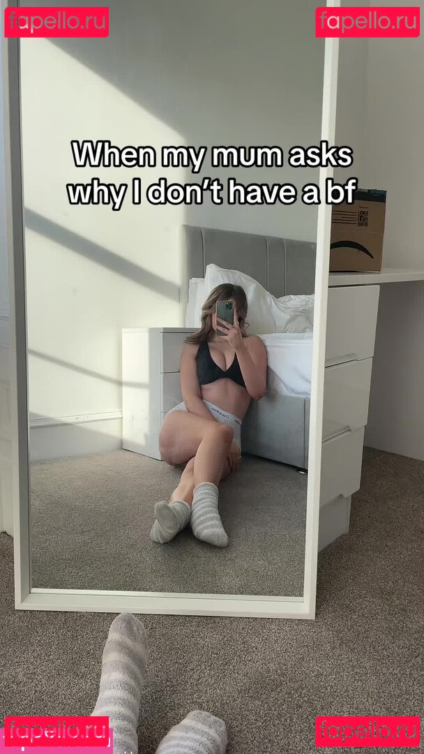 Holly Rivers Nude Onlyfans Photo 22