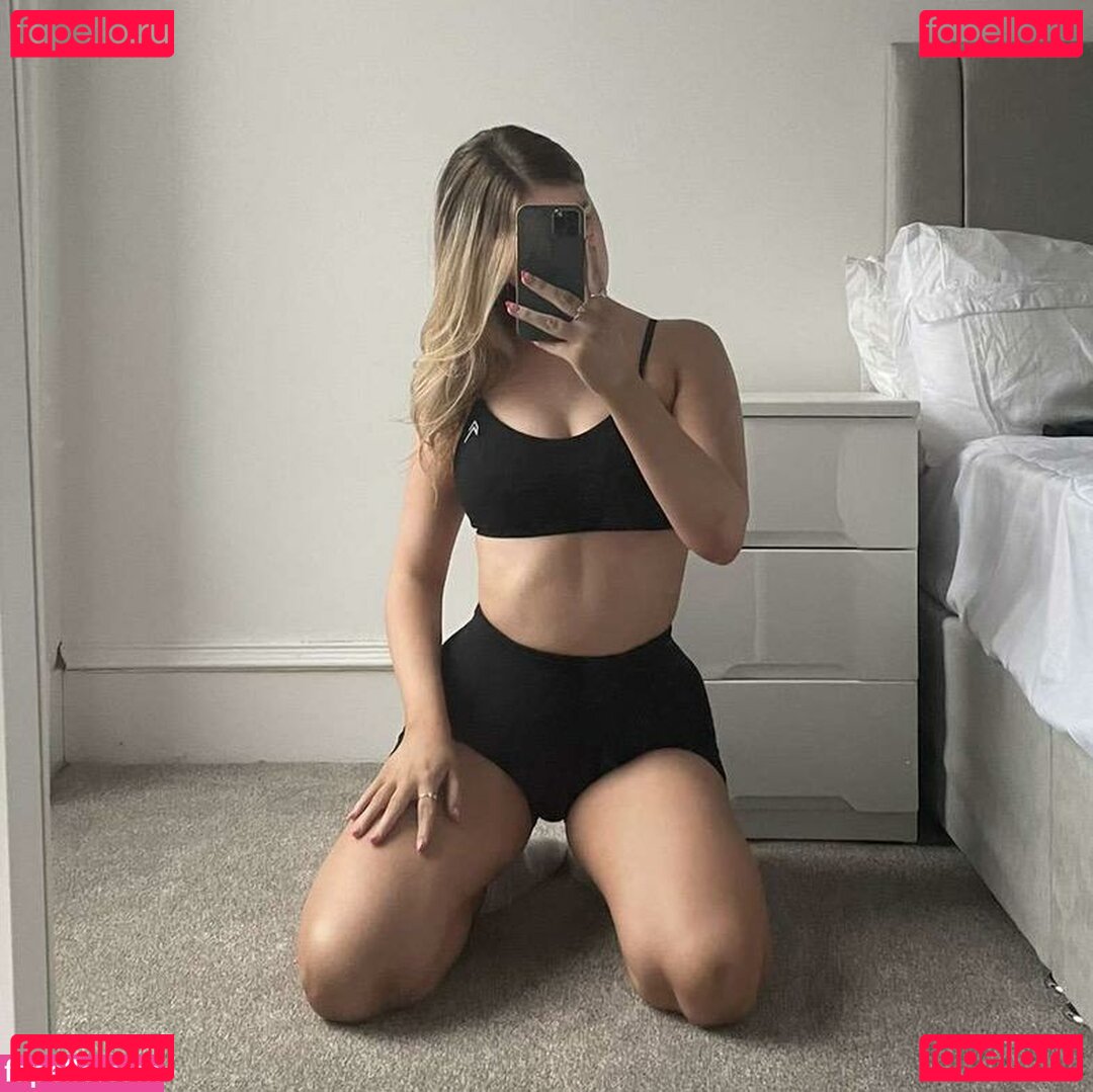 Holly Rivers Nude Onlyfans Photo 11