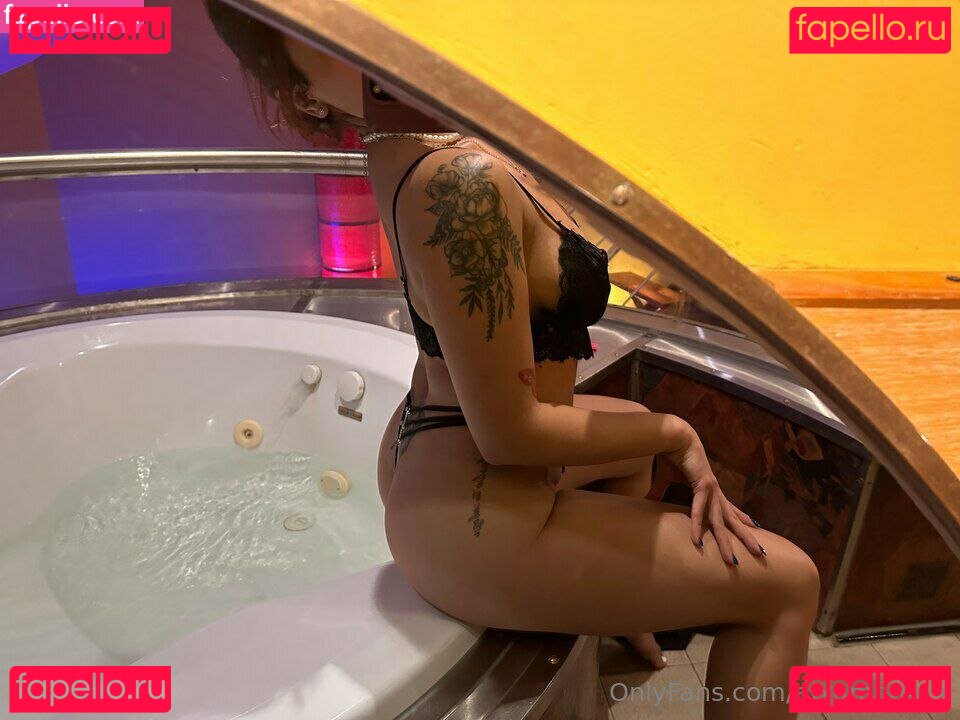 Lari Pintos Nude Onlyfans Photo 50