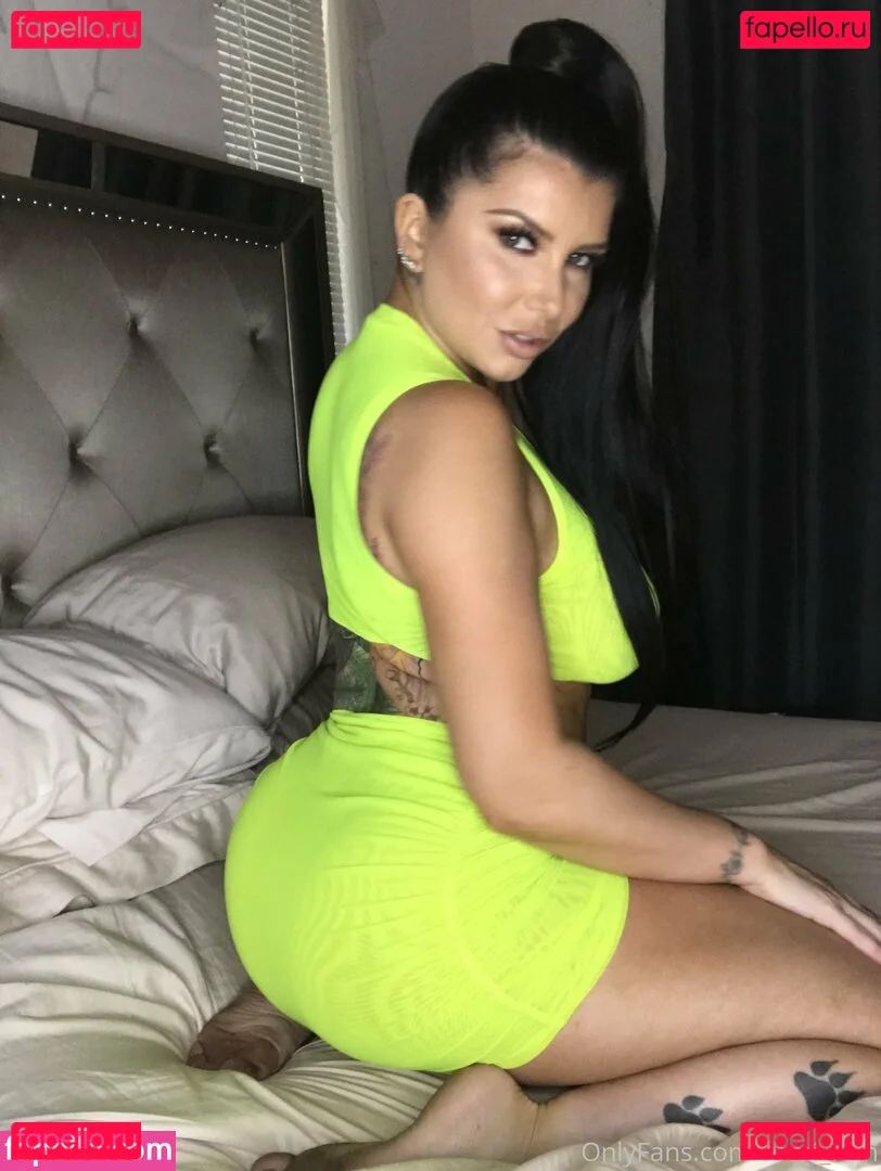 Romi Rain Onlyfans Photo Gallery 