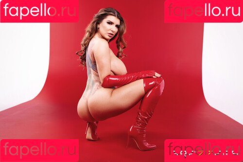 Romi Rain Onlyfans Photo Gallery 